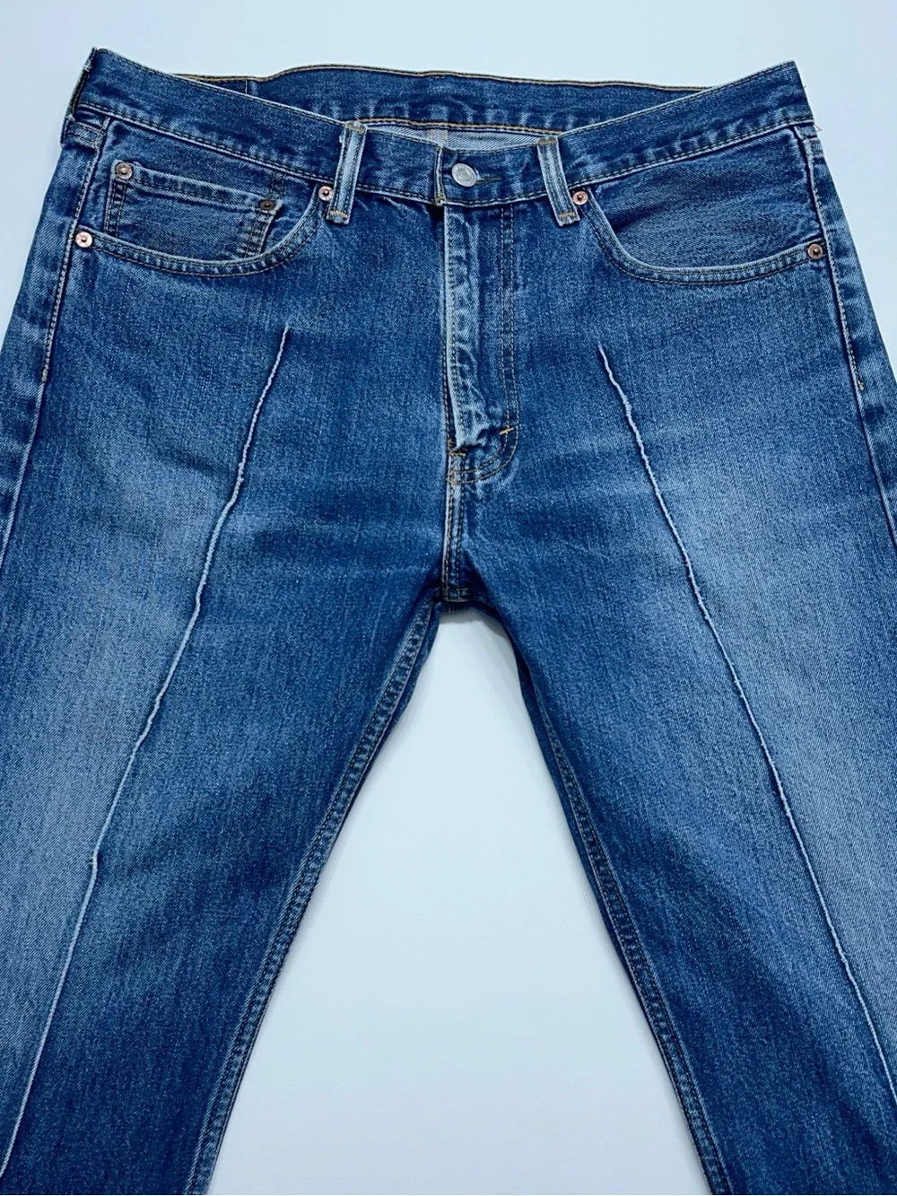 Levi’s 505 Jeans Mens 36x30 Blue Denim Custom Bead